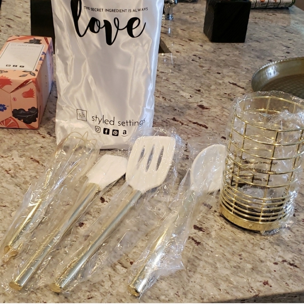 White and Gold Kitchen Utensils w/ Holder